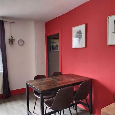 Charmant Appartement Au Calme Avec Parking Μπεζανσόν Εξωτερικό φωτογραφία