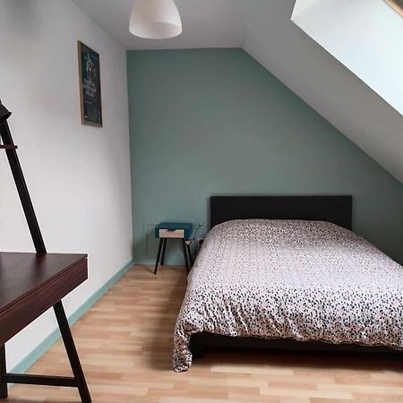 Charmant Appartement Au Calme Avec Parking Μπεζανσόν Εξωτερικό φωτογραφία