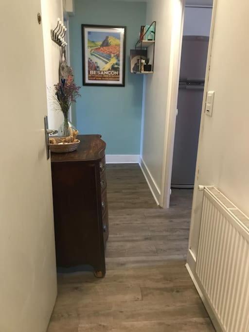 Charmant Appartement Au Calme Avec Parking Μπεζανσόν Εξωτερικό φωτογραφία